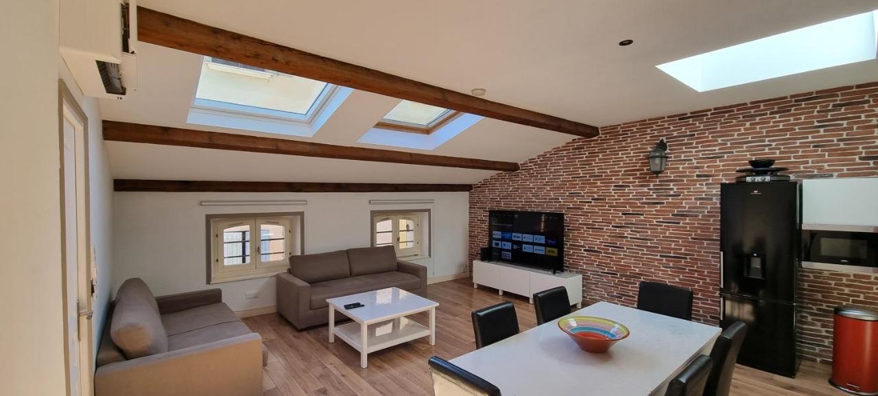 Appartement Chambre d'Hôtes sde, wc privé climatisé dans loft 80m2 Espace commun avec les habitants Salon et cuisine à Toulon Extérieur photo