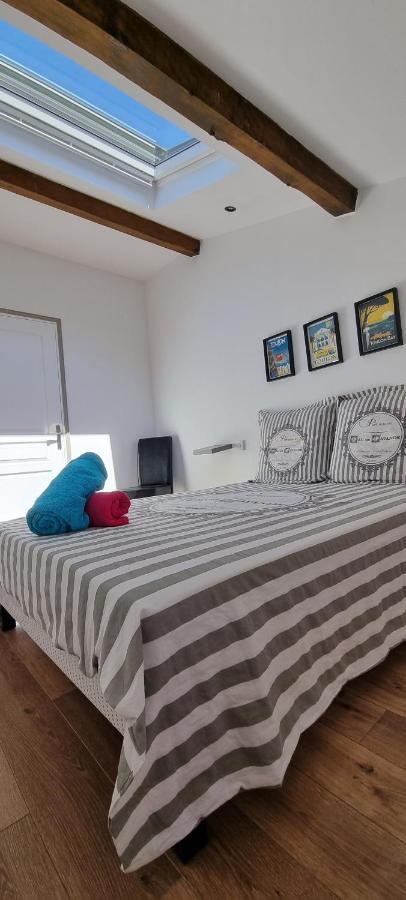 Appartement Chambre d'Hôtes sde, wc privé climatisé dans loft 80m2 Espace commun avec les habitants Salon et cuisine à Toulon Extérieur photo