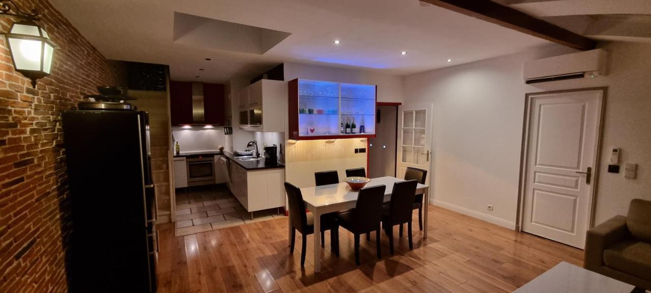 Appartement Chambre d'Hôtes sde, wc privé climatisé dans loft 80m2 Espace commun avec les habitants Salon et cuisine à Toulon Extérieur photo